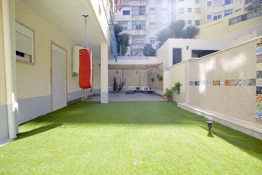 Alvalade Terrace And Pool Apartment *