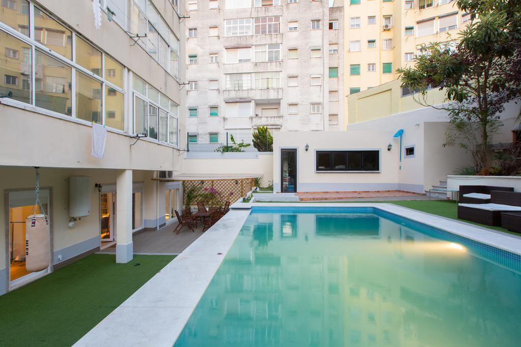 Alvalade Terrace And Pool Apartment *